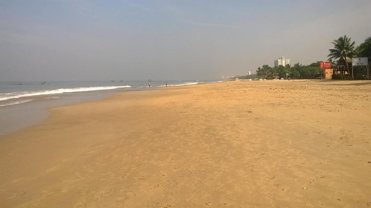 拉维丽海滩度假村 拉维尼亚山 外观 照片